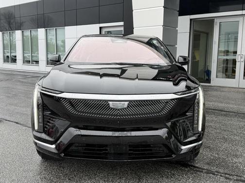 2025 Cadillac OPTIQ Luxury 1 AWD