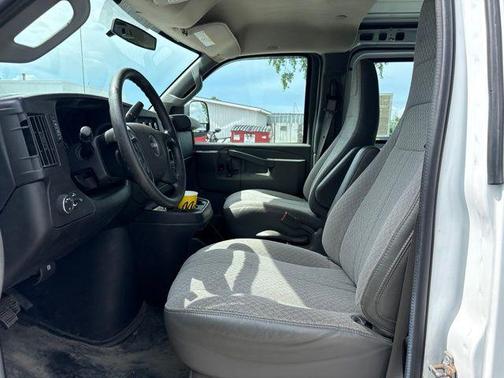 Summit White 2016 GMC Savana 2500 Work Van