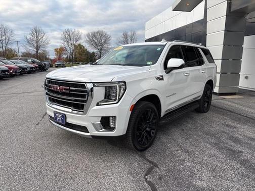 2022 GMC Yukon SLT