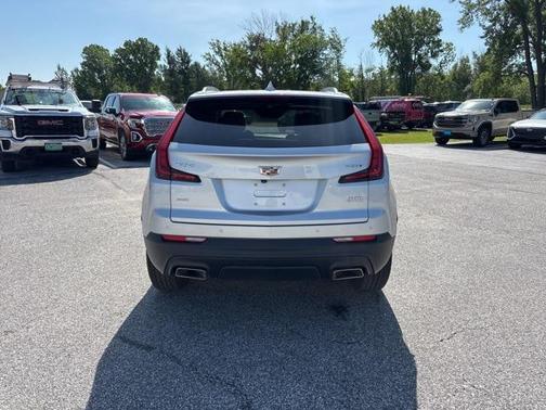 2022 Cadillac XT4 Luxury