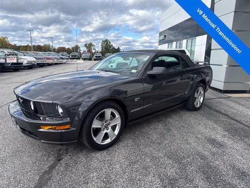 Gray 2007 Ford Mustang GT Premium