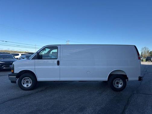 Summit White 2026 GMC Savana 2500 Work Van