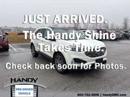 Star White Metallic Tri-Coat 2022 Ford Edge Titanium