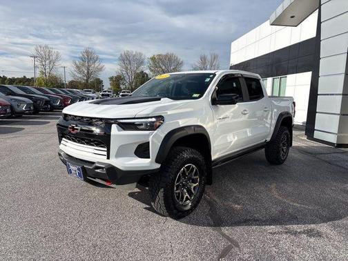 2025 Chevrolet Colorado ZR2