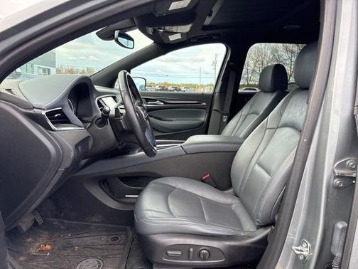 2023 Buick Enclave Essence AWD