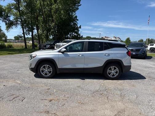 2021 GMC Terrain SLE