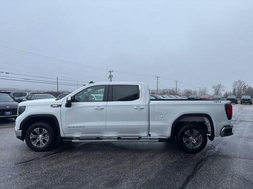 2026 GMC Sierra 1500 SLE