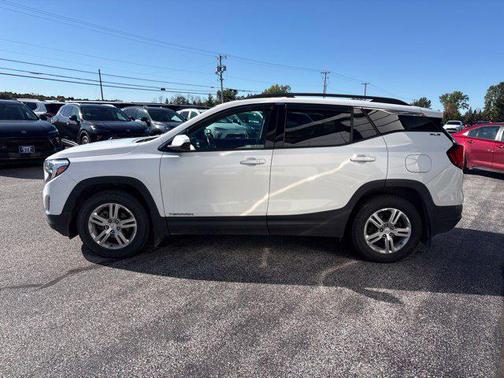 Summit White 2019 GMC Terrain SLE