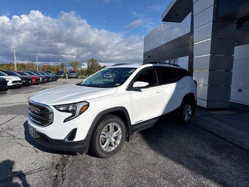 Summit White 2019 GMC Terrain SLE