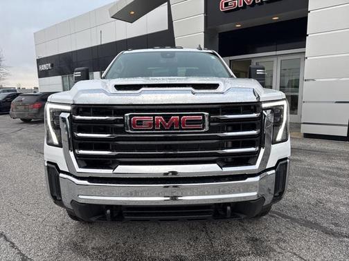 2026 GMC Sierra 3500 SLE
