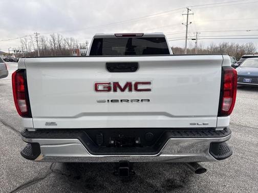 2026 GMC Sierra 3500 SLE