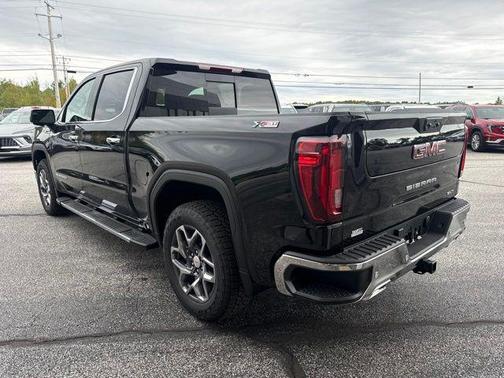 Onyx Black 2026 GMC Sierra 1500 SLT