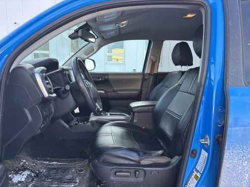 2020 Toyota Tacoma SR5