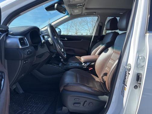 2020 Kia Sorento SX
