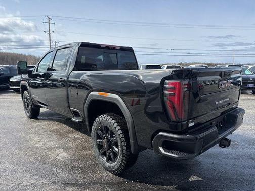 2026 GMC Sierra 3500 AT4