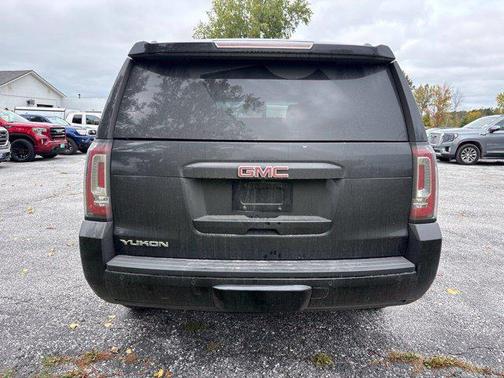 Onyx Black 2018 GMC Yukon SLT