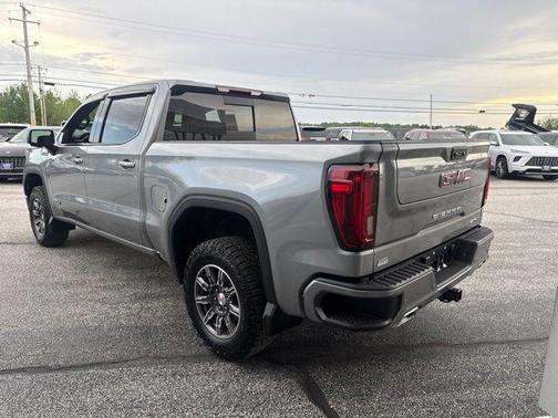 Sterling Metallic 2024 GMC Sierra 1500 AT4