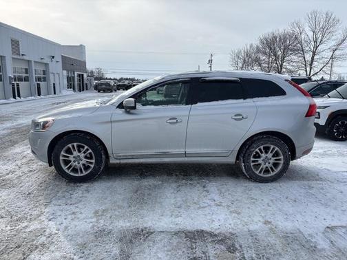2015 Volvo XC60 T5 Premier