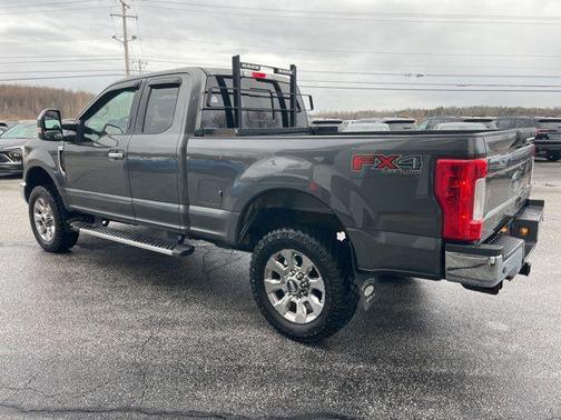 Magnetic 2017 Ford F-250 Lariat