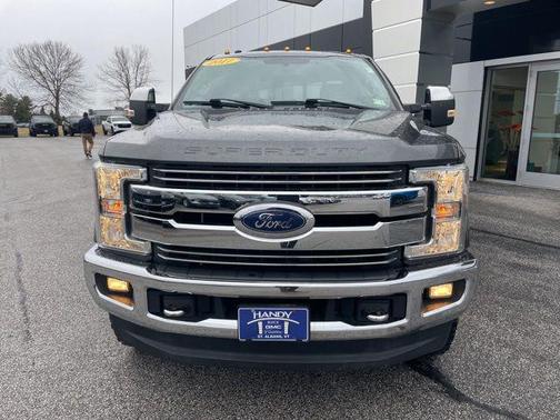 Magnetic 2017 Ford F-250 Lariat