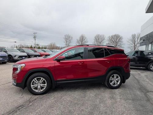 2022 GMC Terrain SLE