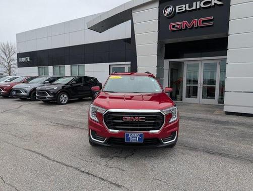 2022 GMC Terrain SLE