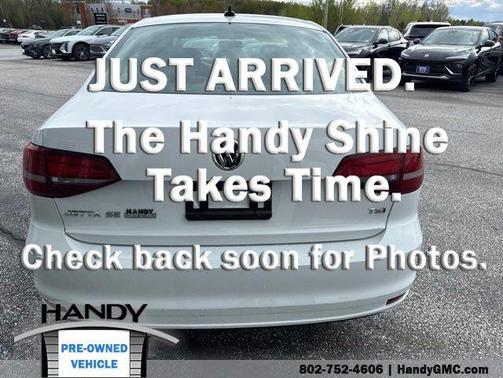 White 2017 Volkswagen Jetta 1.4T SE