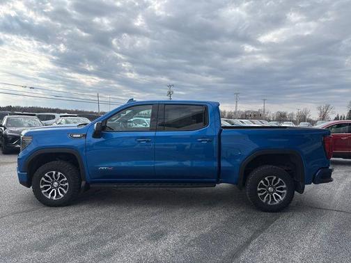 Dynamic Blue Metallic 2023 GMC Sierra 1500 AT4