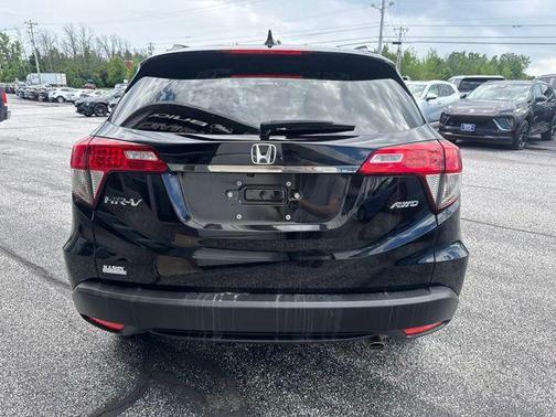 Black 2022 Honda HR-V EX