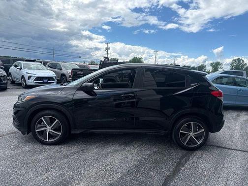 Black 2022 Honda HR-V EX