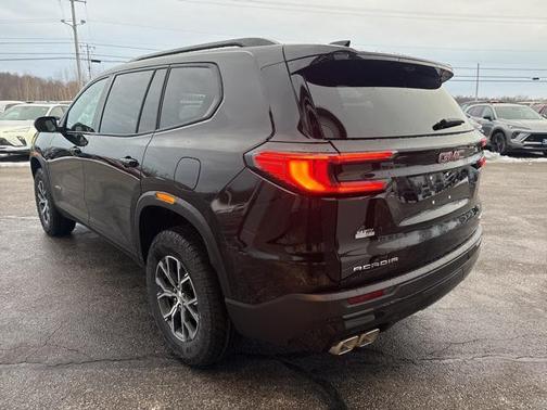 2026 GMC Acadia AT4 AWD