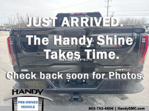 2024 GMC Sierra 2500 AT4