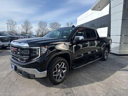 2022 GMC Sierra 1500 SLT