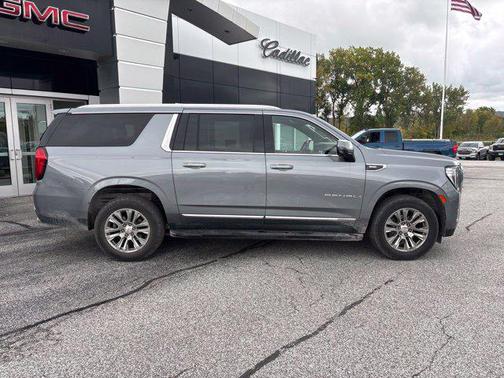 Satin Steel Metallic 2022 GMC Yukon XL Denali