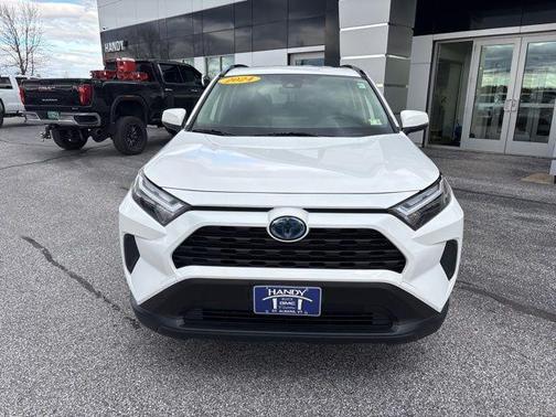 2024 Toyota RAV4 Hybrid LE