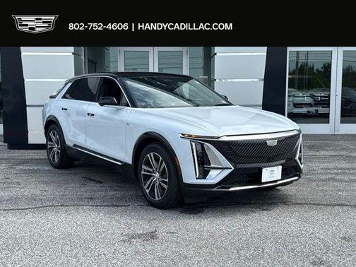 Vibrant White Tricoat 2026 Cadillac LYRIQ Luxury