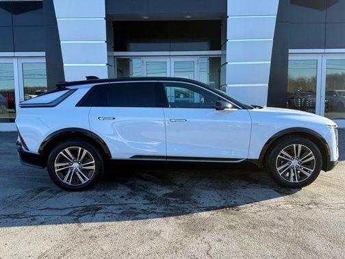 2026 Cadillac LYRIQ Luxury