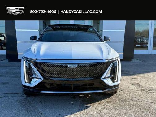 Vibrant White Tricoat 2026 Cadillac LYRIQ Luxury