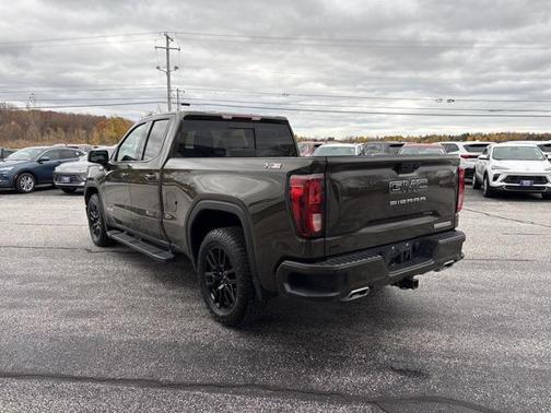 2023 GMC Sierra 1500 Elevation