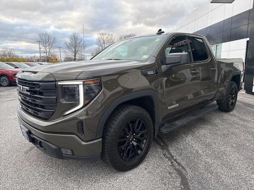 2023 GMC Sierra 1500 Elevation