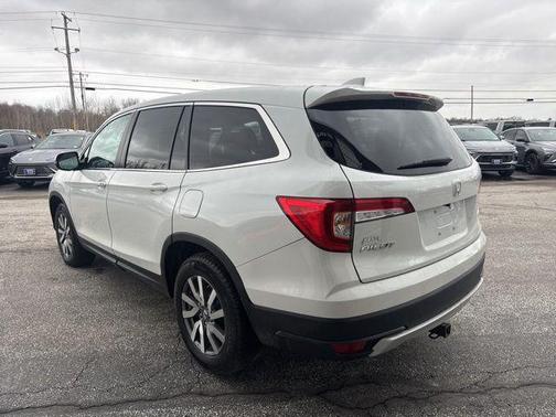 Platinum White Pearl 2022 Honda Pilot AWD EX-L