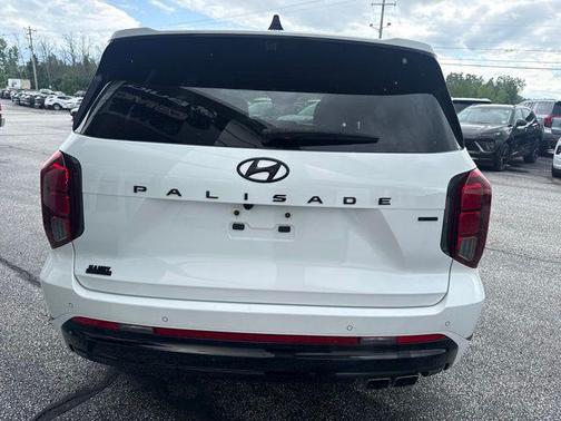 Hyper White 2025 Hyundai PALISADE Calligraphy Night Edition