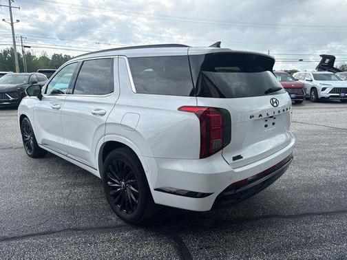 Hyper White 2025 Hyundai PALISADE Calligraphy Night Edition