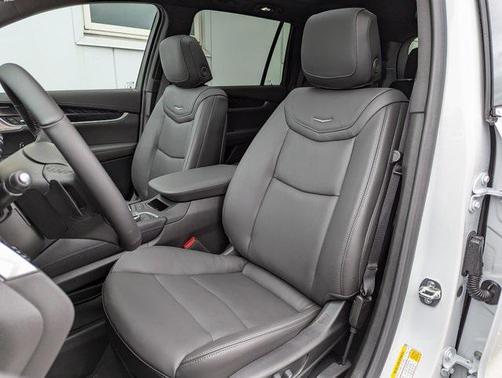 2025 Cadillac XT6 Premium Luxury AWD