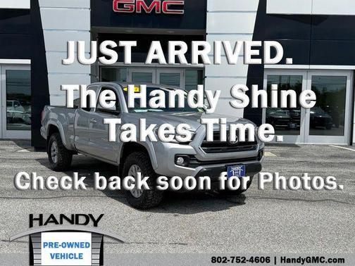 Silver Sky Metallic 2017 Toyota Tacoma SR5