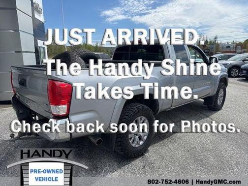 Silver Sky Metallic 2017 Toyota Tacoma SR5