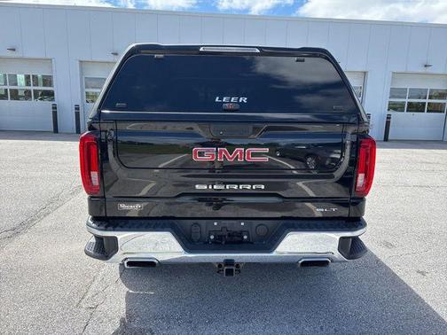 Onyx Black 2019 GMC Sierra 1500 SLT