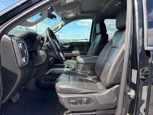 Onyx Black 2019 GMC Sierra 1500 SLT