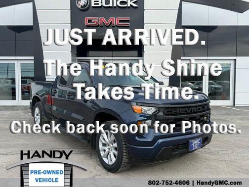 2022 Chevrolet Silverado 1500 Custom