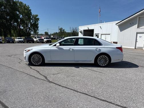 2019 Genesis G90 Premium